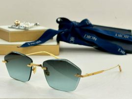 Picture of Dior Sunglasses _SKUfw56599077fw